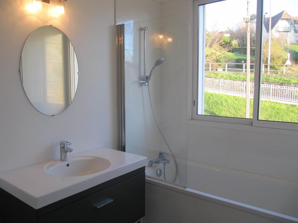 Villa Regina Trouville-sur-Mer Bilik gambar
