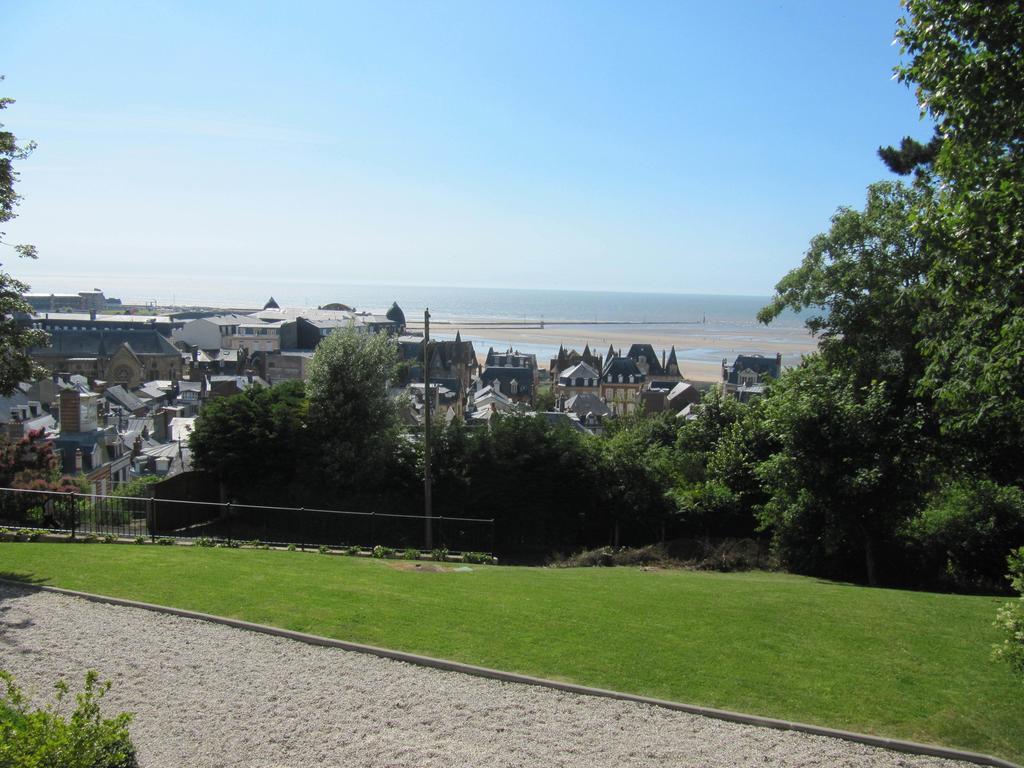 Villa Regina Trouville-sur-Mer Bilik gambar